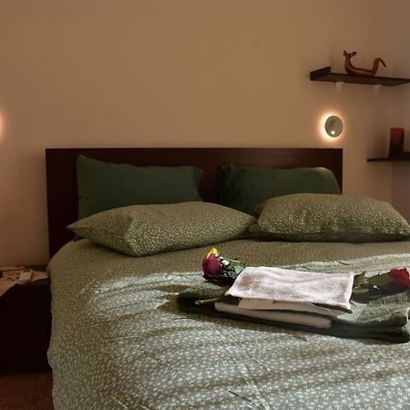 Seashell Apartment -Near The Beach Артеміда Екстер'єр фото