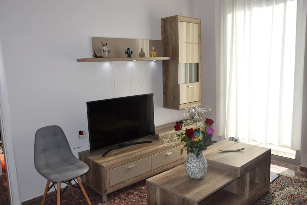 Seashell Apartment -Near The Beach Артеміда Екстер'єр фото